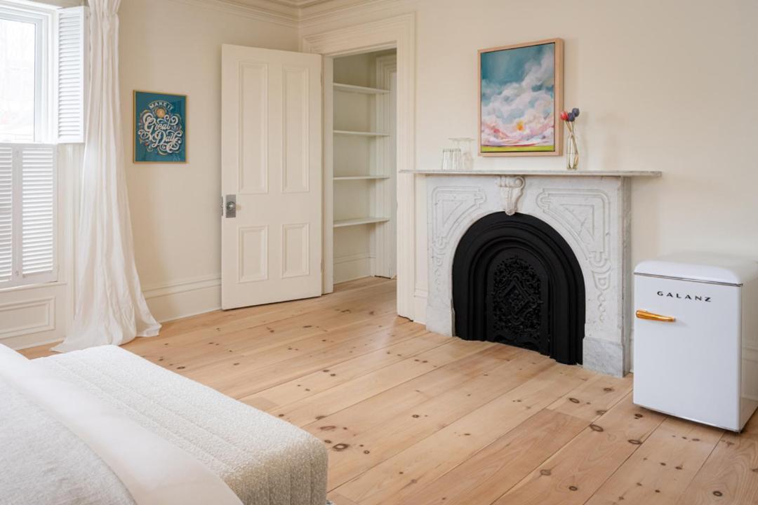 فندق The August House ويندسور المظهر الخارجي الصورة